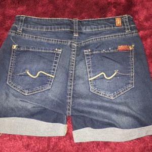 Girls 7 For all mankind denim shorts